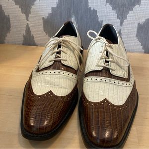 Stacy Adams Color Blocked Wingtips
